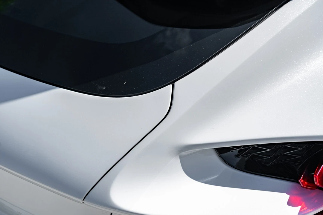 2019 Aston Martin Vanquish 2nd Gen - Image 30 of 31