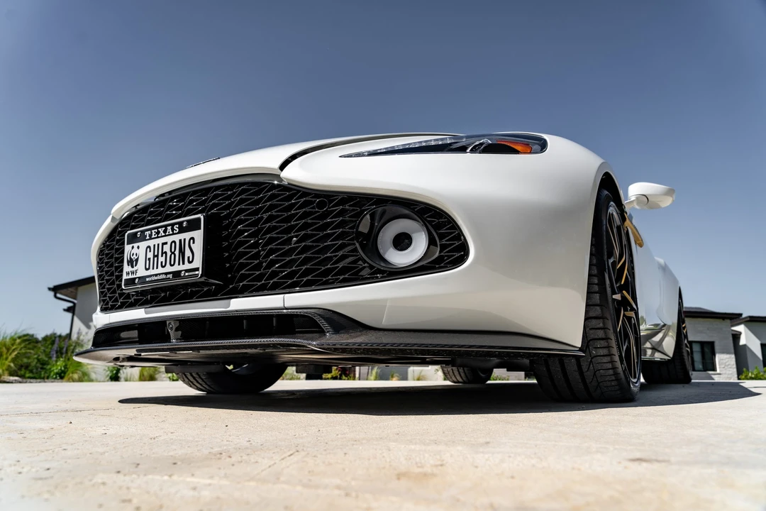 2019 Aston Martin Vanquish 2nd Gen - Image 2 of 31