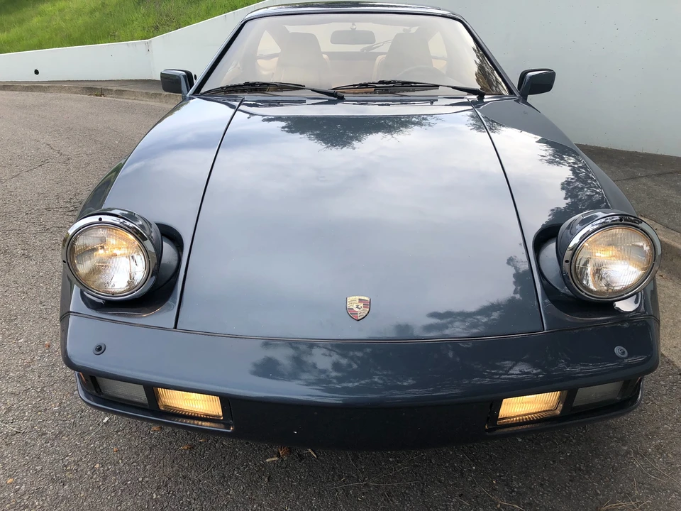 1982 Porsche 928 - Image 8 of 31