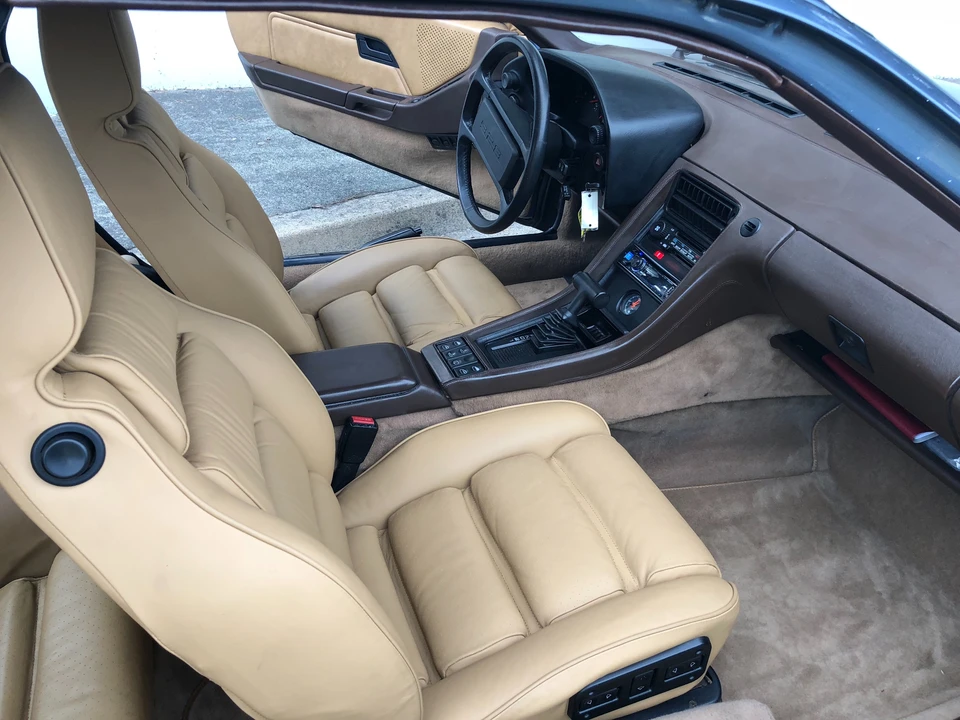 1982 Porsche 928 - Image 29 of 31