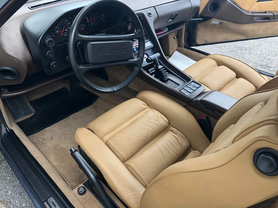 1982 Porsche 928 - Image 19 of 31