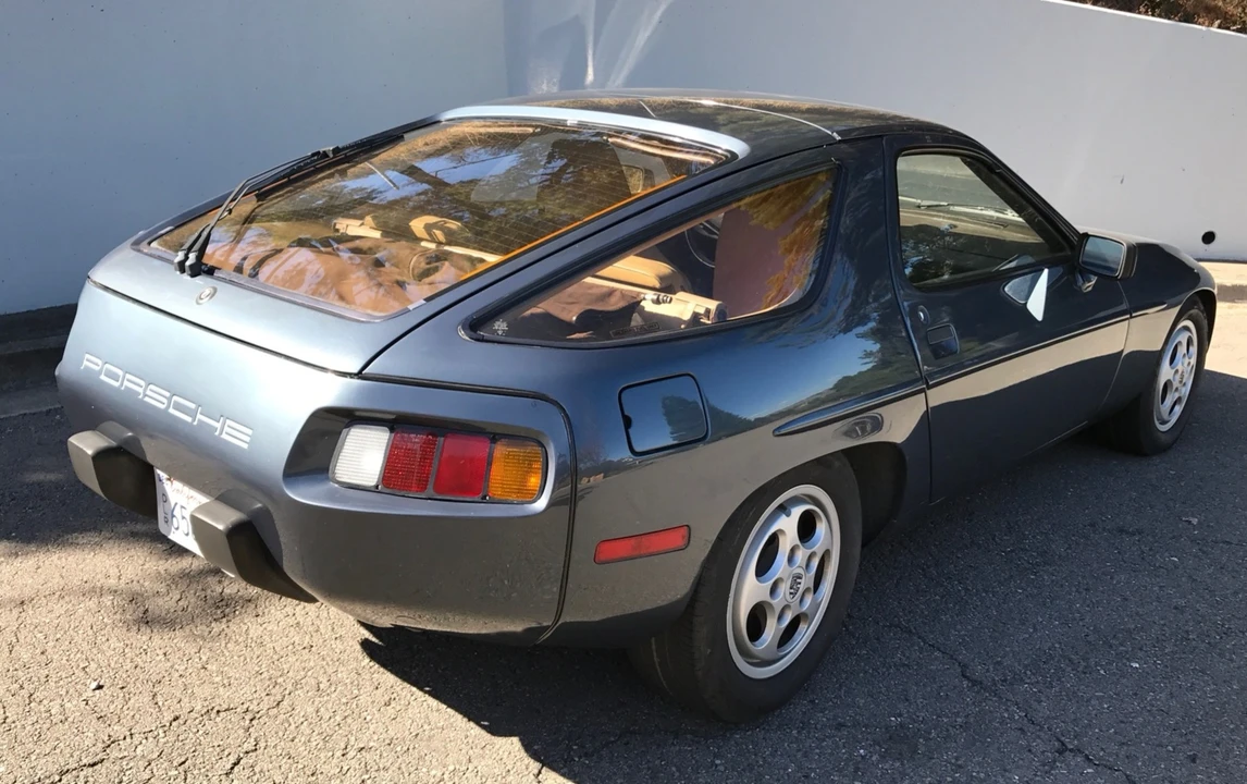 1982 Porsche 928 - Image 5 of 31
