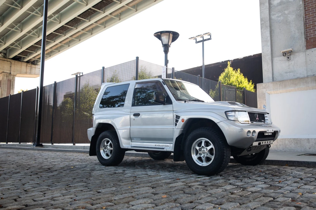 1997 Mitsubishi Pajero/Montero 2nd Gen - Image 11 of 31