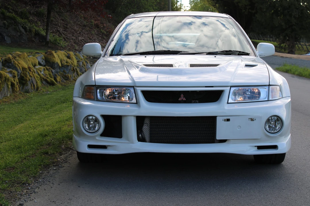 1999 Mitsubishi Lancer Evolution VI 6th Gen - Image 12 of 31