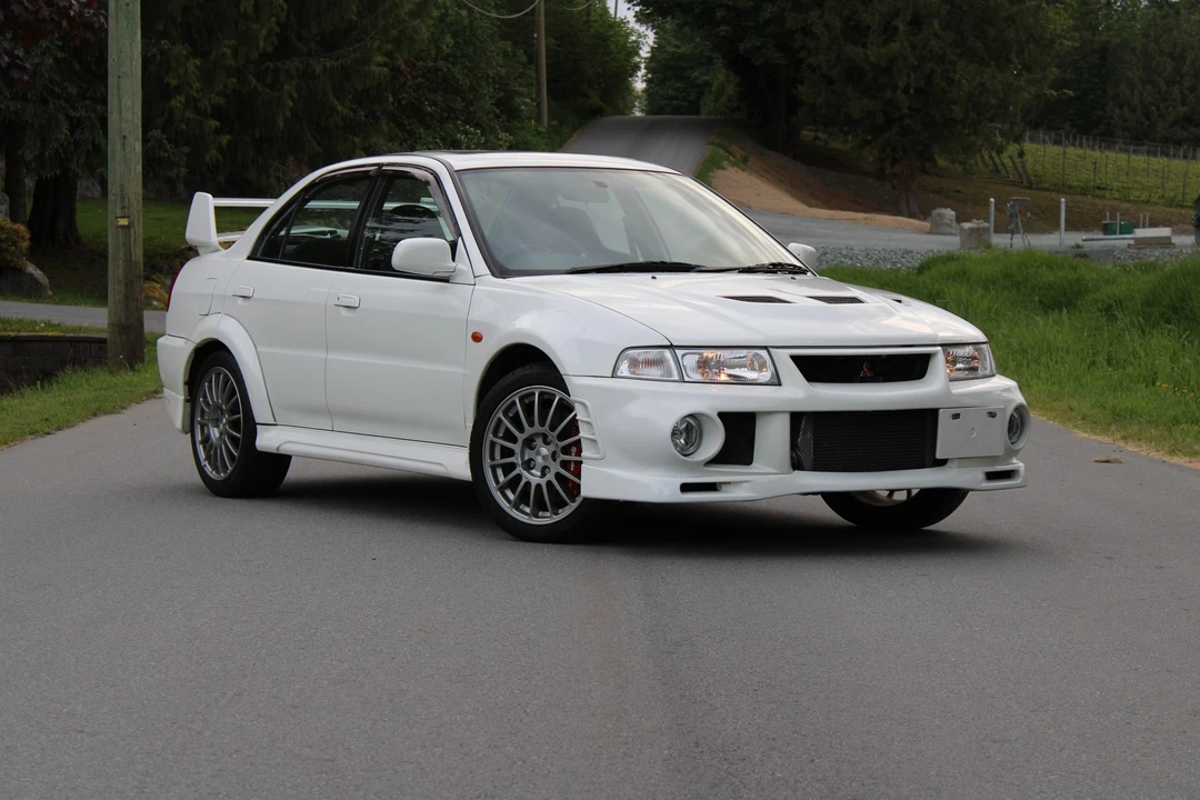 1999 Mitsubishi Lancer Evolution VI 6th Gen - Image 15 of 31