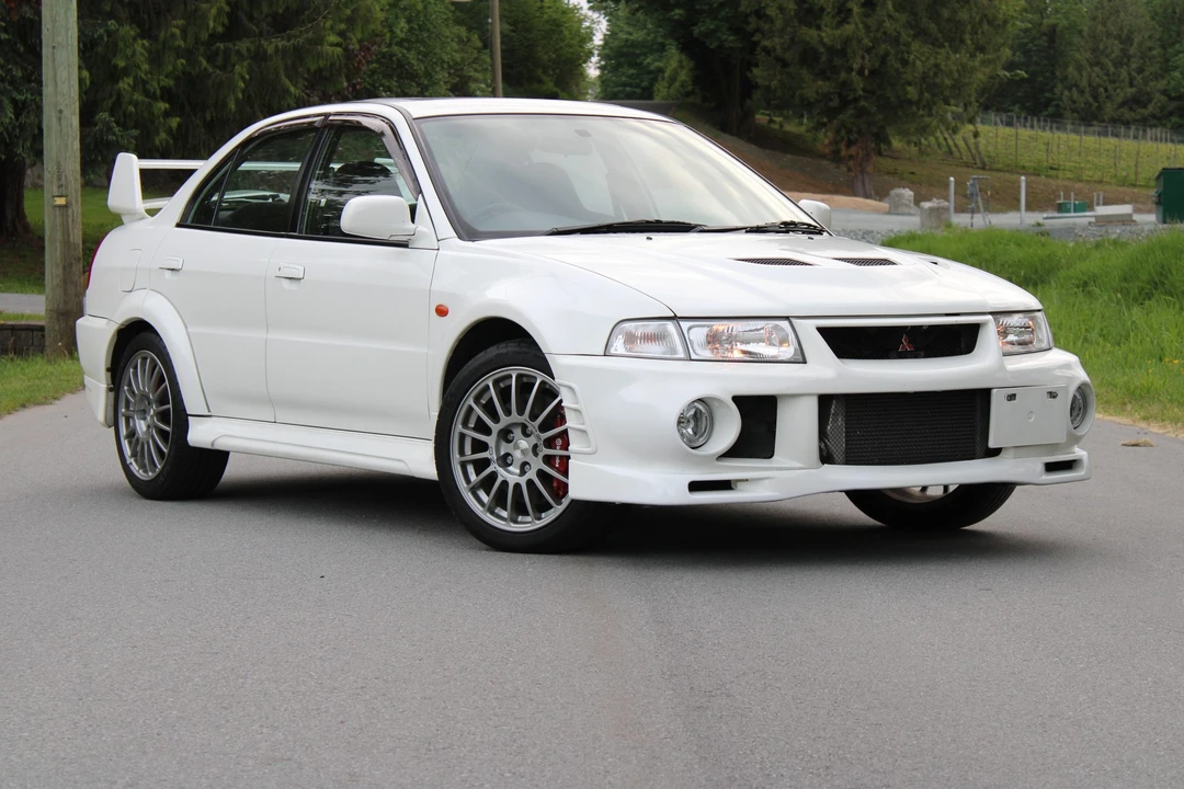 1999 Mitsubishi Lancer Evolution VI 6th Gen - Image 14 of 31