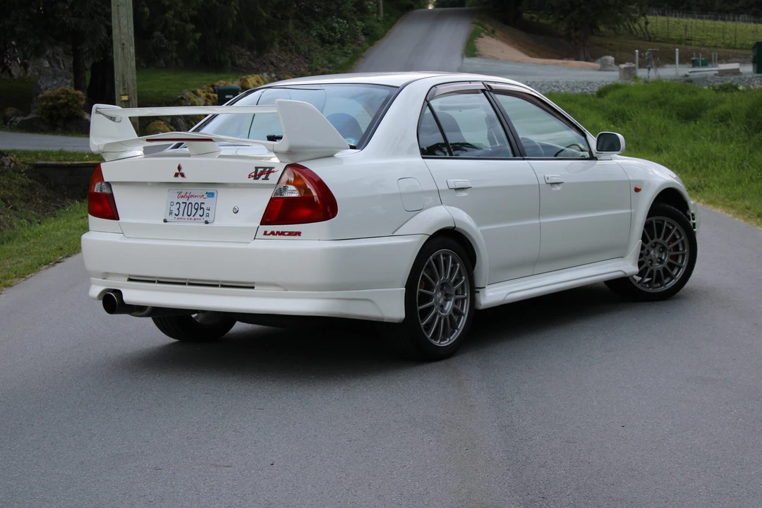 1999 Mitsubishi Lancer Evolution VI 6th Gen - Image 17 of 31