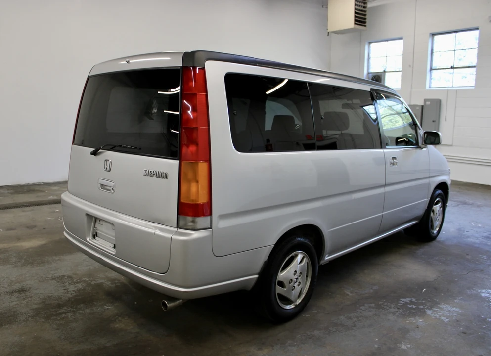 2000 Honda Stepwgn - Image 8 of 31