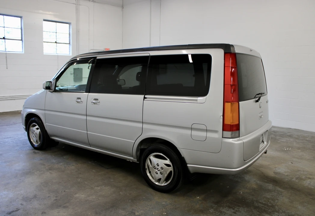 2000 Honda Stepwgn - Image 3 of 31