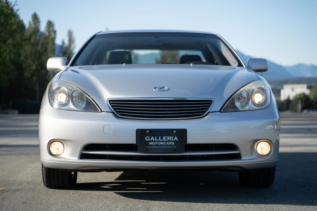 2005 Lexus ES 4th Gen - Image 6 of 31