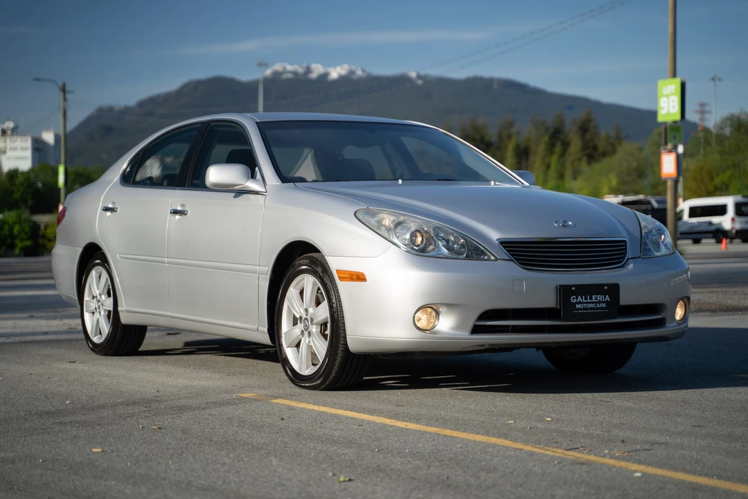 2005 Lexus ES 4th Gen - Image 3 of 31