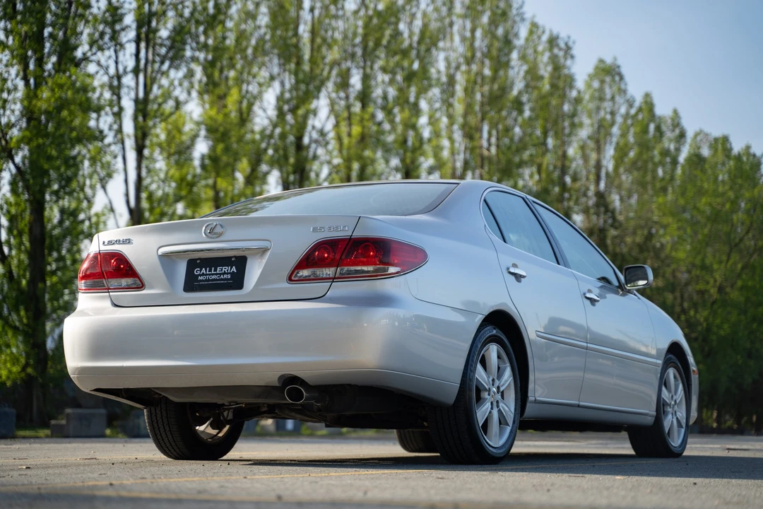 2005 Lexus ES 4th Gen - Image 21 of 31