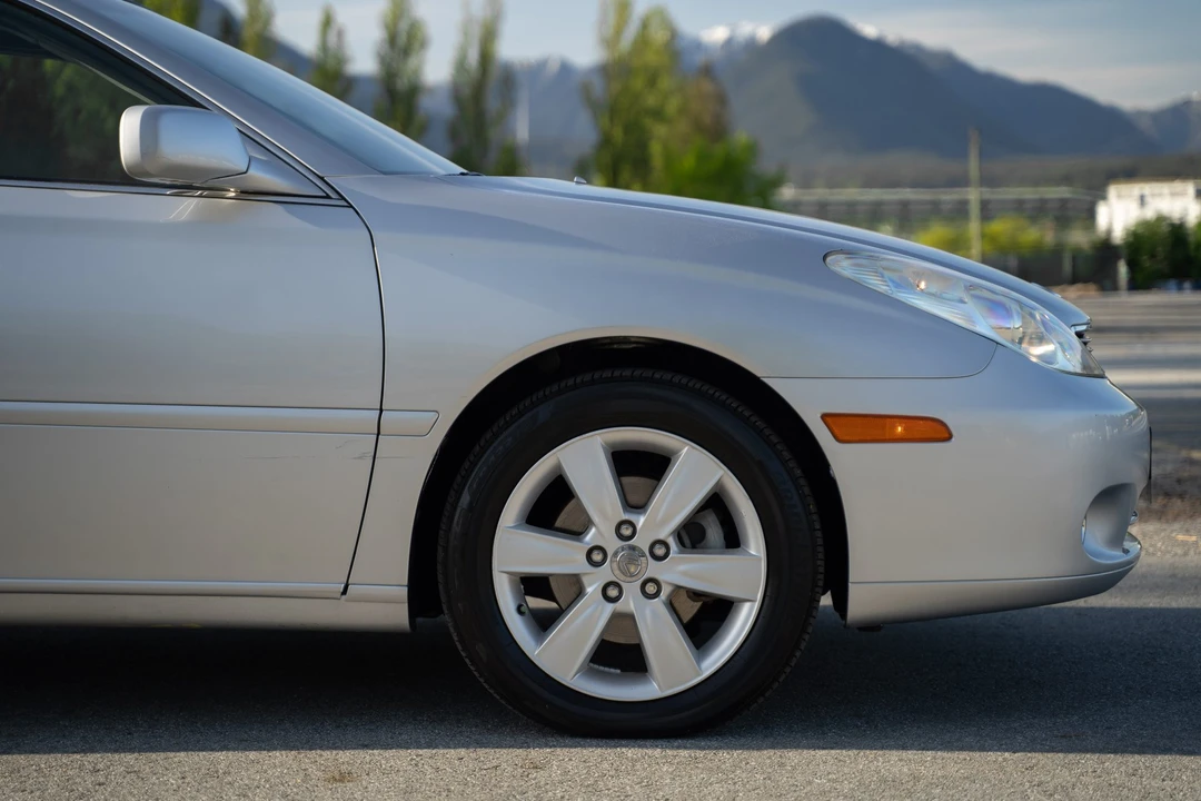 2005 Lexus ES 4th Gen - Image 30 of 31