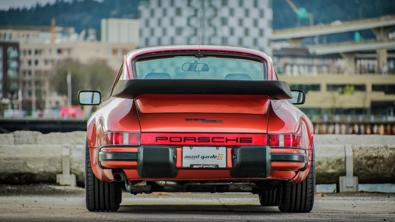 1983 Porsche 911 Carrera SC - Image 14 of 31