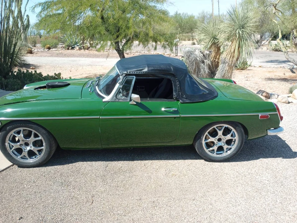 1976 MG MGB GT V8 - Image 9 of 14