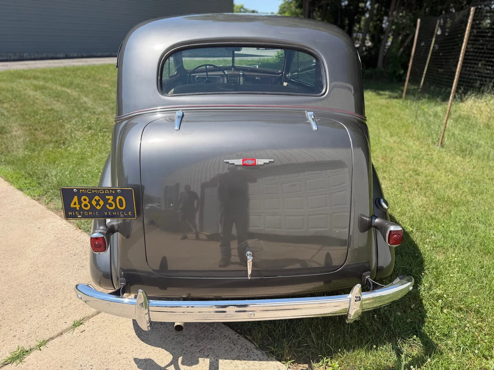 1937 Chevrolet Standard & Master & Master Deluxe & Special Deluxe - Image 8 of 31