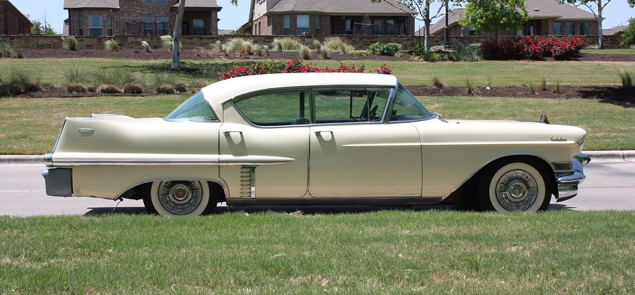1957 Cadillac Series 62 4th Gen - Image 24 of 31