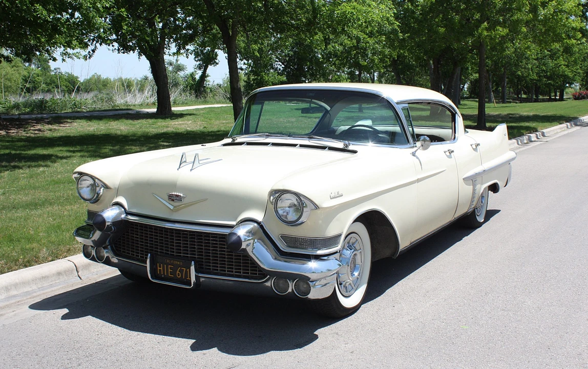 1957 Cadillac Series 62 4th Gen - Image 6 of 31