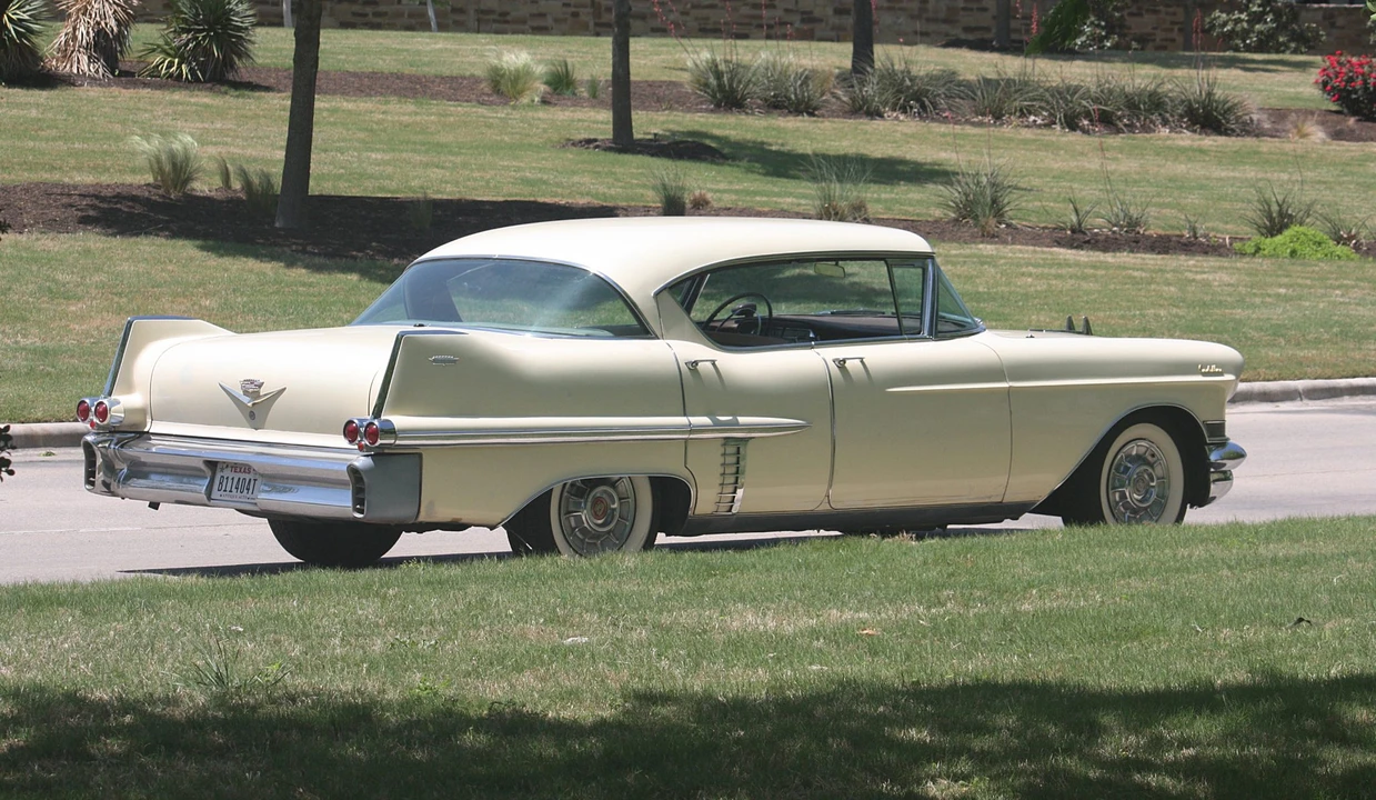 1957 Cadillac Series 62 4th Gen - Image 26 of 31