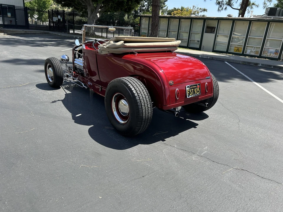 Ford Hot Rod - Image 7 of 31