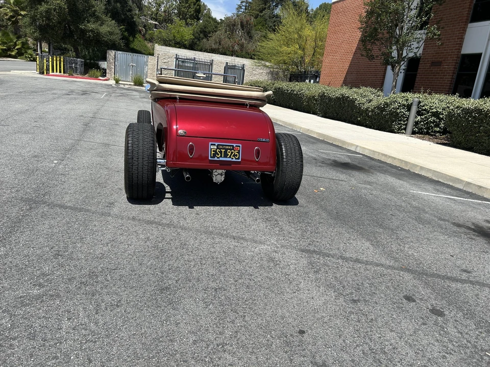 Ford Hot Rod - Image 29 of 31