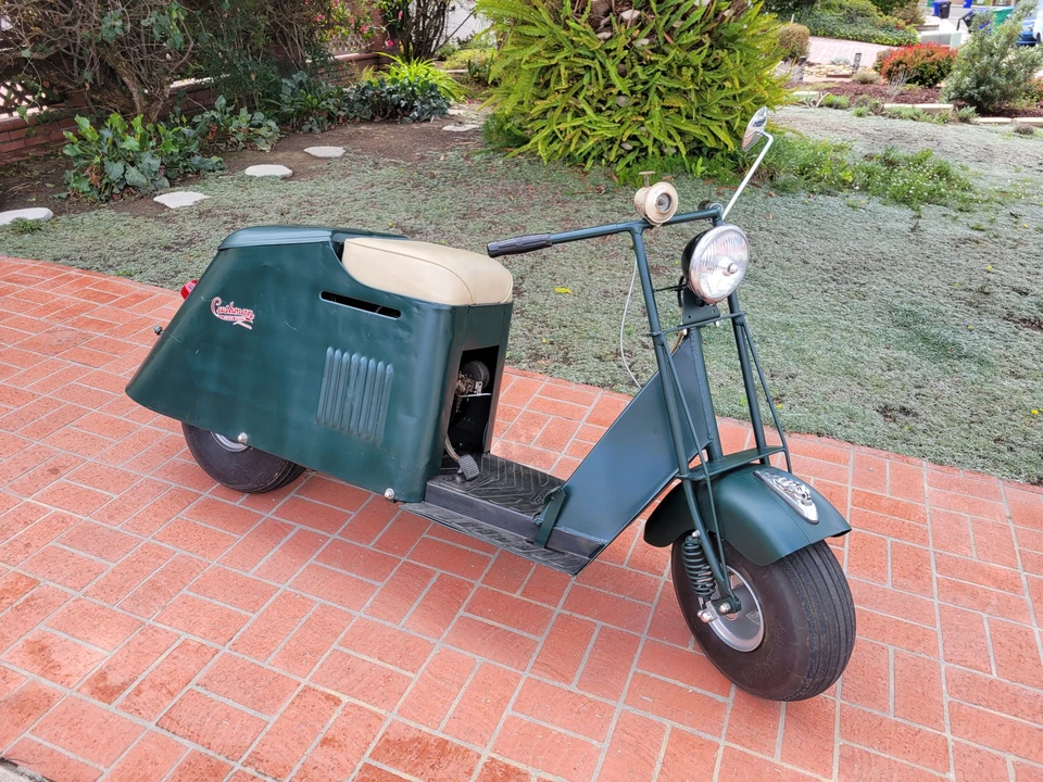 1948 Cushman - Image 2 of 31