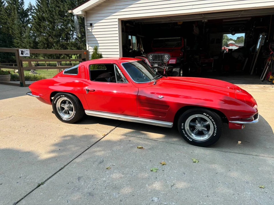 1964 Chevrolet Corvette C2 - Image 2 of 11