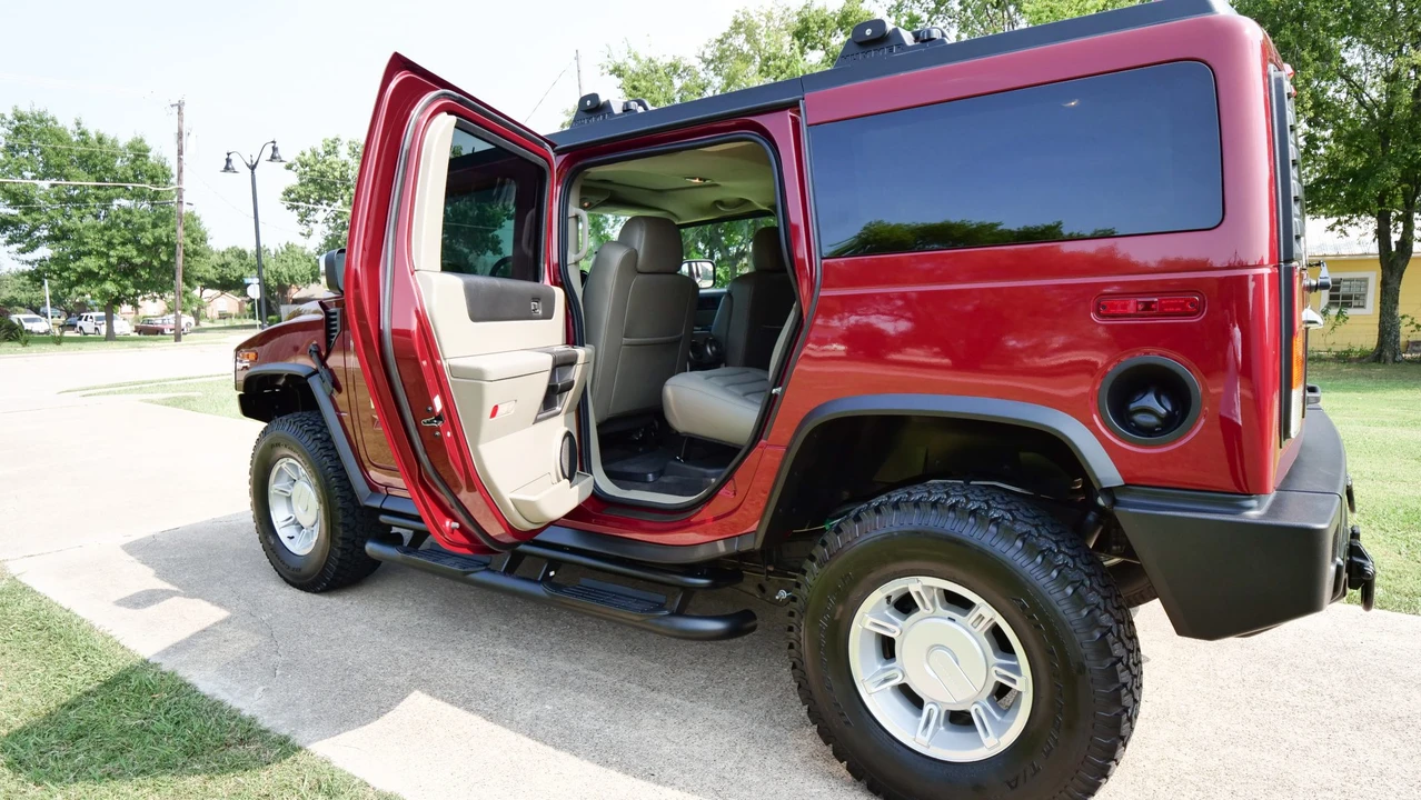 2003 Hummer Hummer H2 - Image 18 of 31