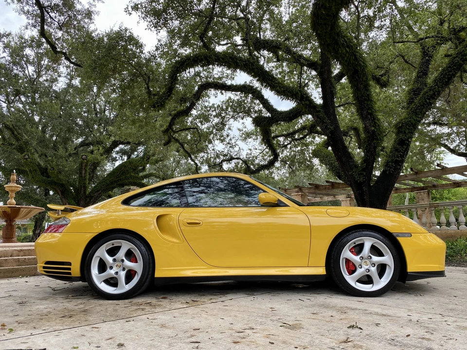 2001 Porsche 996 Turbo - Image 6 of 31