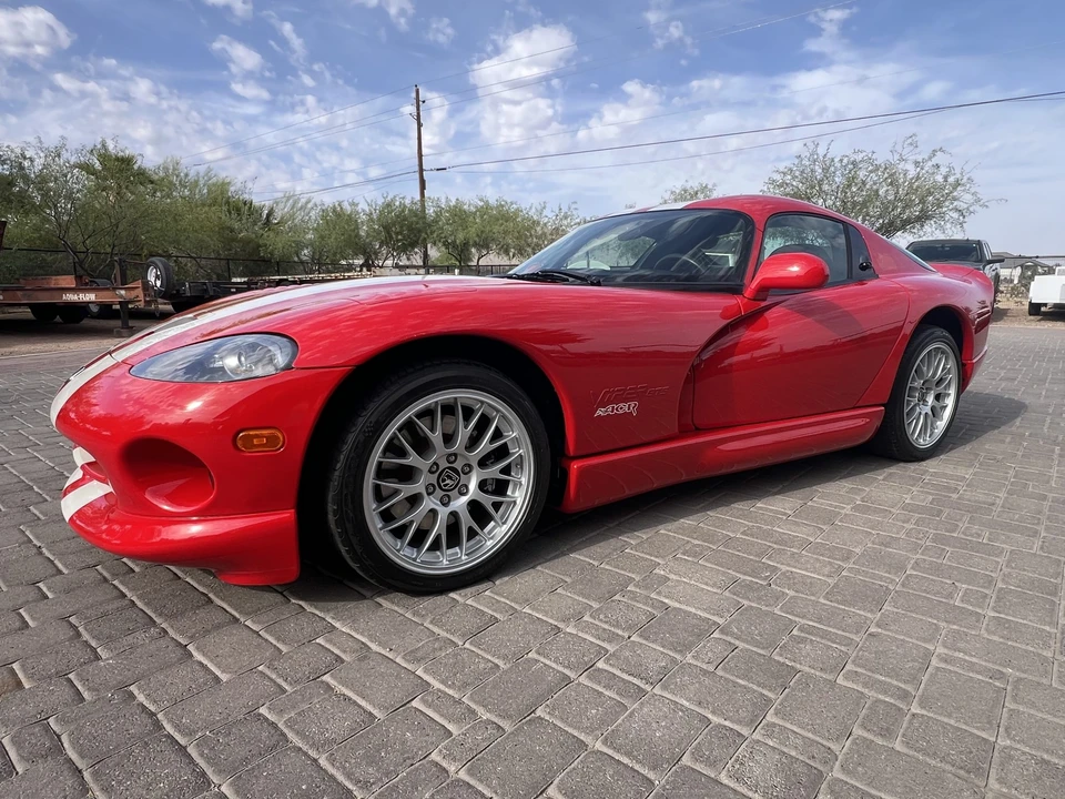 2002 Dodge Viper ACR 2nd Gen - Image 2 of 31