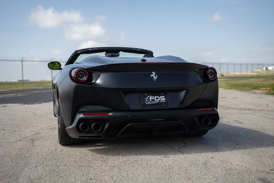 2020 Ferrari Portofino - Image 15 of 31