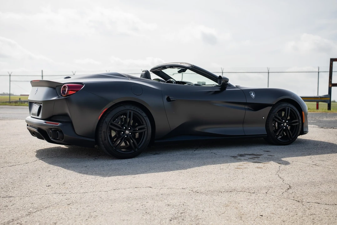 2020 Ferrari Portofino - Image 11 of 31