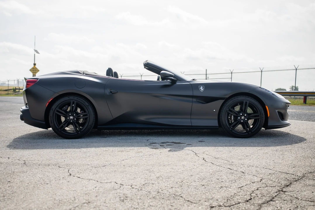 2020 Ferrari Portofino - Image 10 of 31