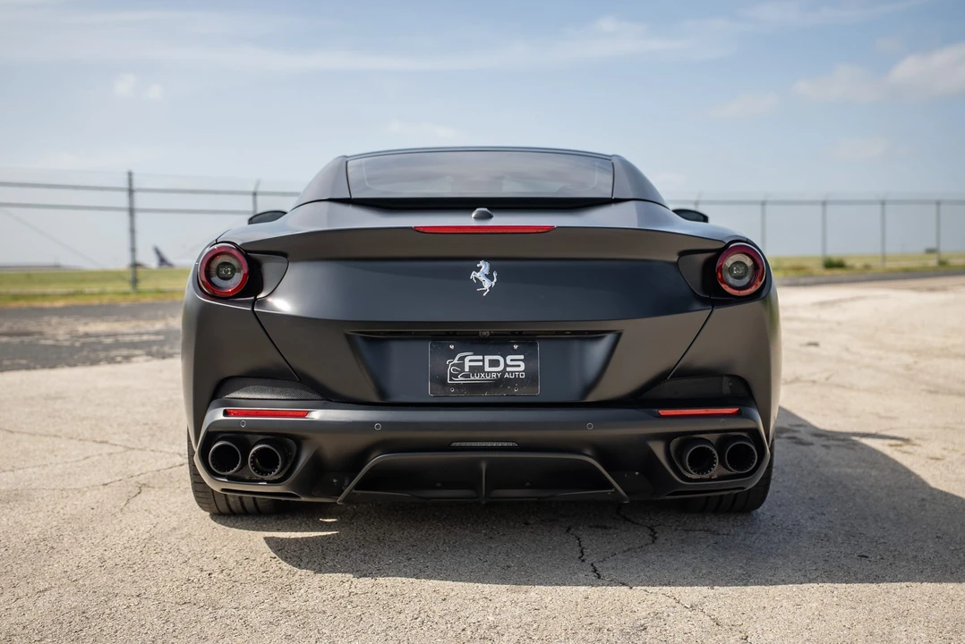 2020 Ferrari Portofino - Image 24 of 31