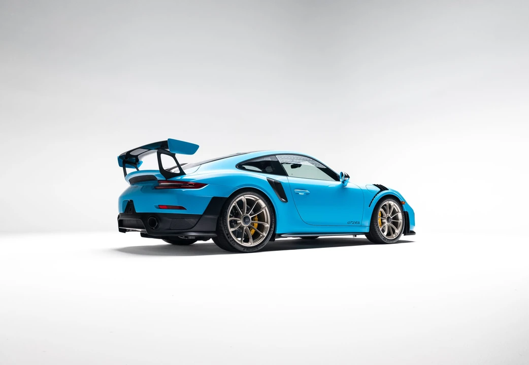 2018 Porsche 991 GT2 RS - Image 27 of 31