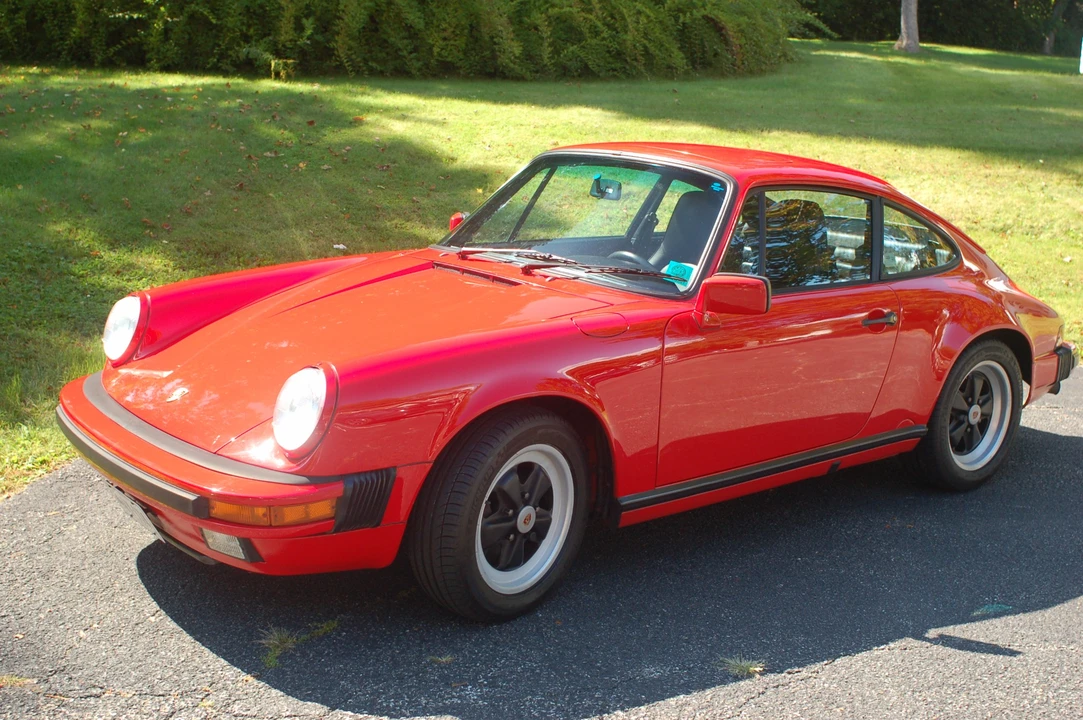 1988 Porsche 911 Carrera 3.2 - Image 2 of 31