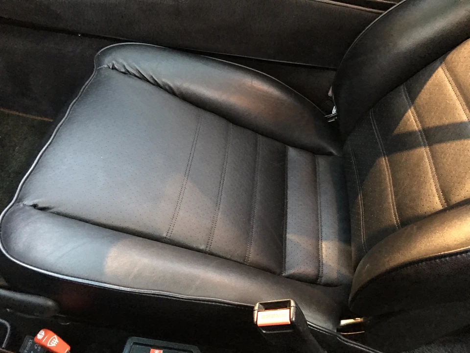 1988 Porsche 911 Carrera 3.2 - Image 22 of 31