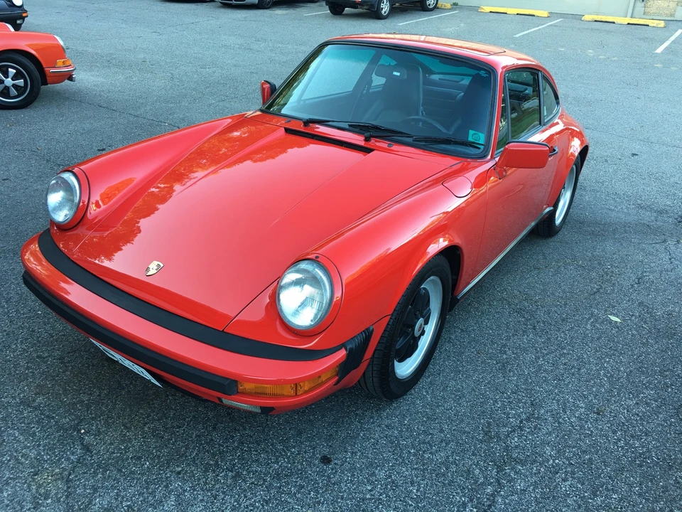 1988 Porsche 911 Carrera 3.2 - Image 7 of 31