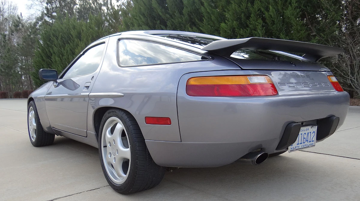 1988 Porsche 928 S4 - Image 13 of 31