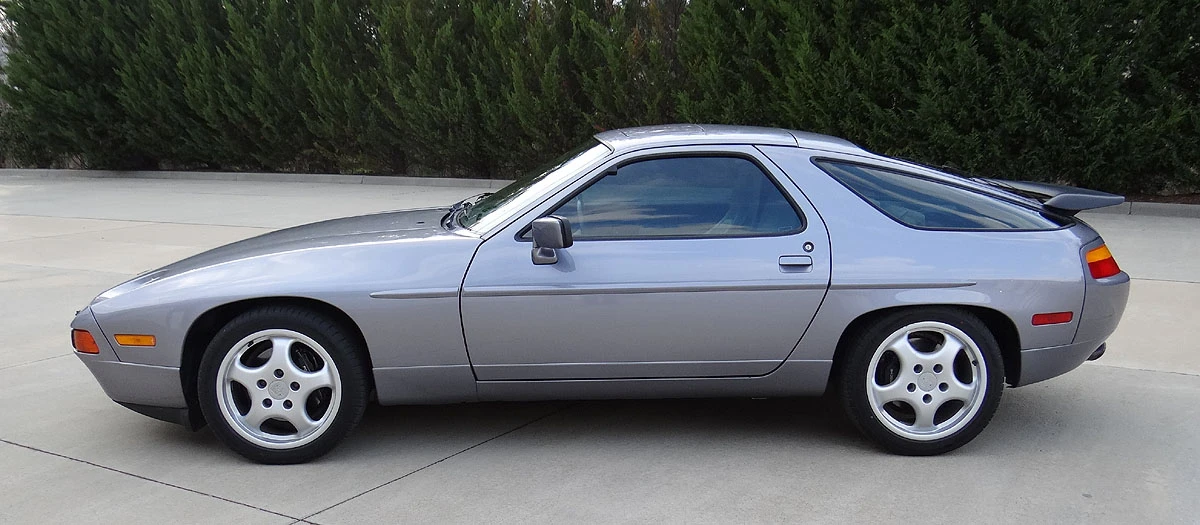 1988 Porsche 928 S4 - Image 11 of 31