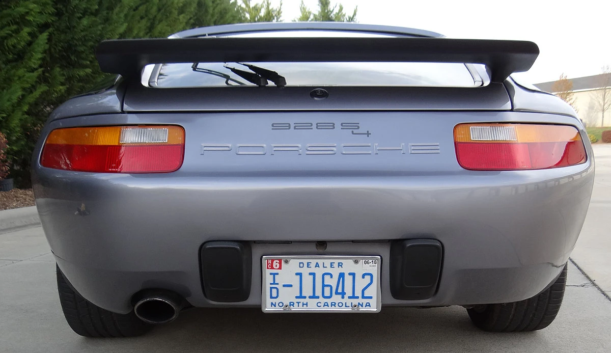 1988 Porsche 928 S4 - Image 15 of 31