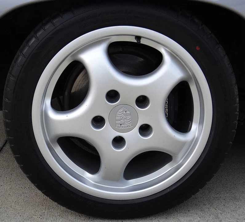1988 Porsche 928 S4 - Image 26 of 31