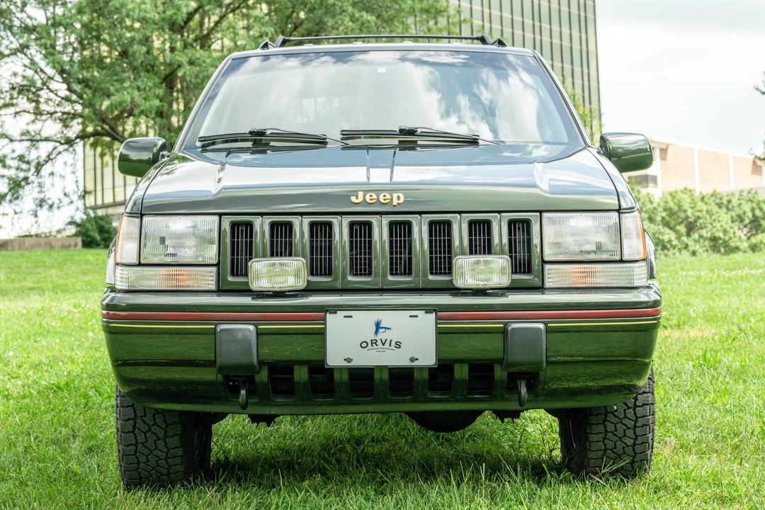 1995 Jeep ZJ Grand Wagoneer - Image 3 of 31