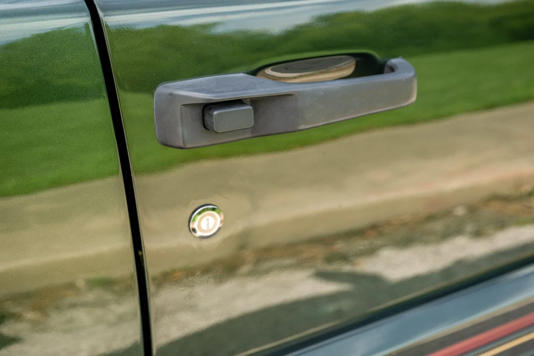 1995 Jeep ZJ Grand Wagoneer - Image 30 of 31