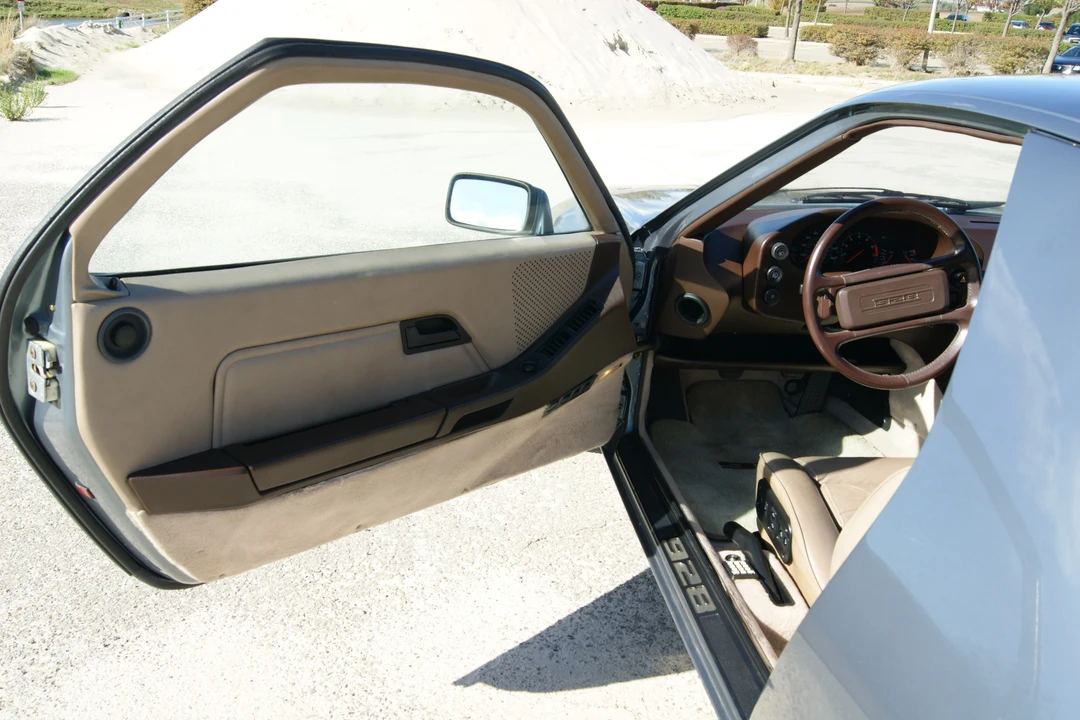 1983 Porsche 928 S - Image 23 of 31