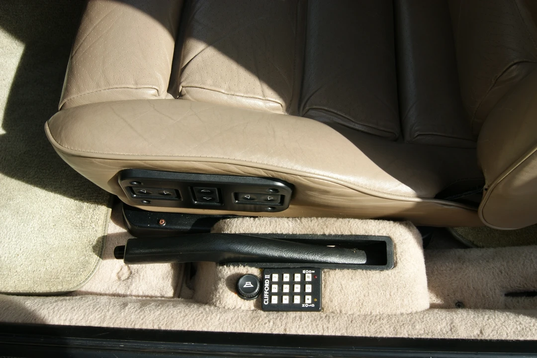 1983 Porsche 928 S - Image 14 of 31