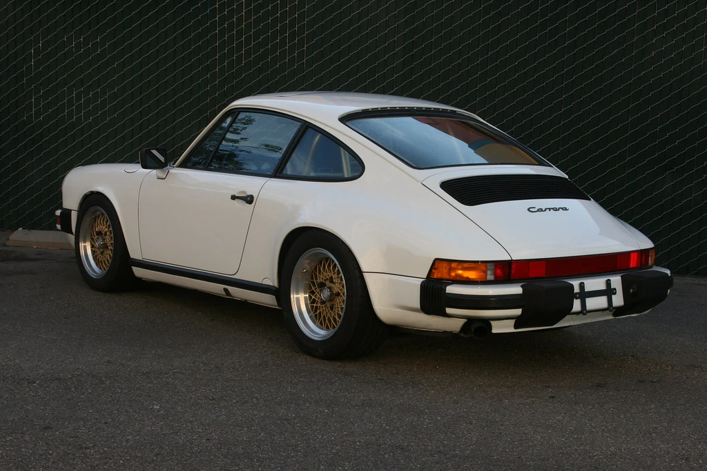 1988 Porsche 911 Carrera 3.2 - Image 2 of 31