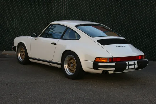 1988 Porsche 911 Carrera 3.2 - Image 2 of 31