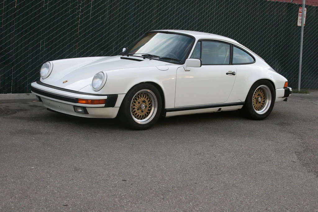 1988 Porsche 911 Carrera 3.2 - Image 8 of 31