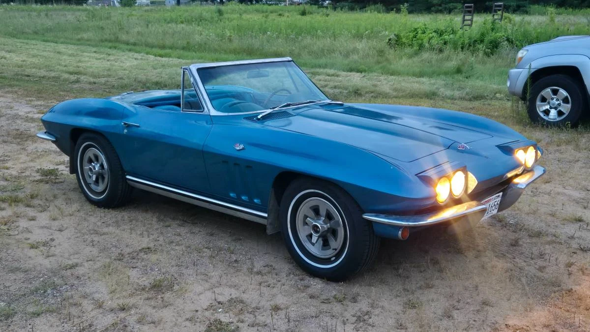 1965 Chevrolet Corvette C2 - Image 4 of 8